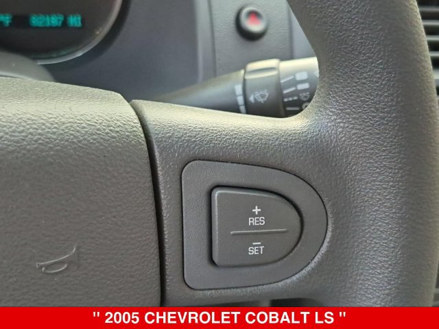 Used 2005 Chevrolet Cobalt LS FWD image 21