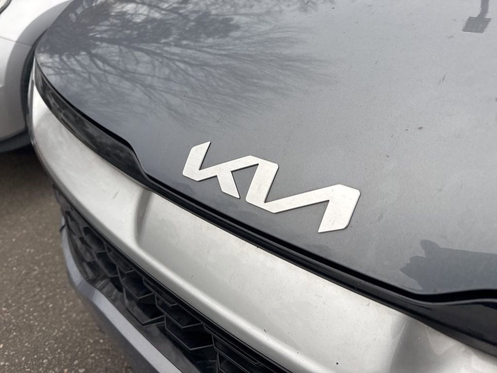 Certified 2023 Kia Sportage EX image 4