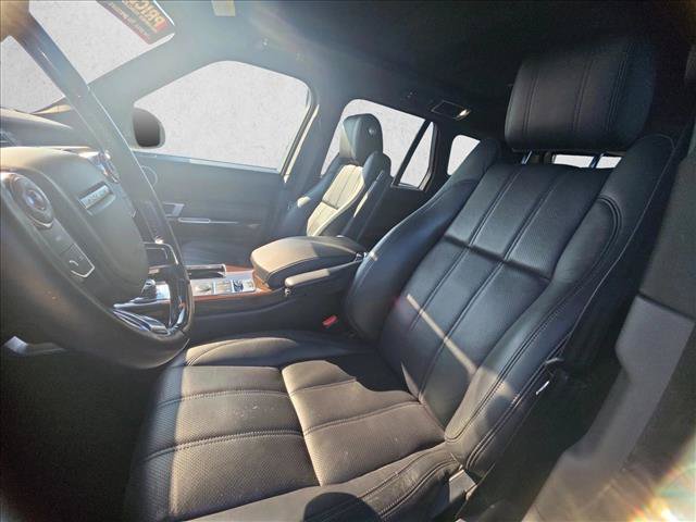 Used 2017 Land Rover Range Rover HSE AWD/4WD image 14