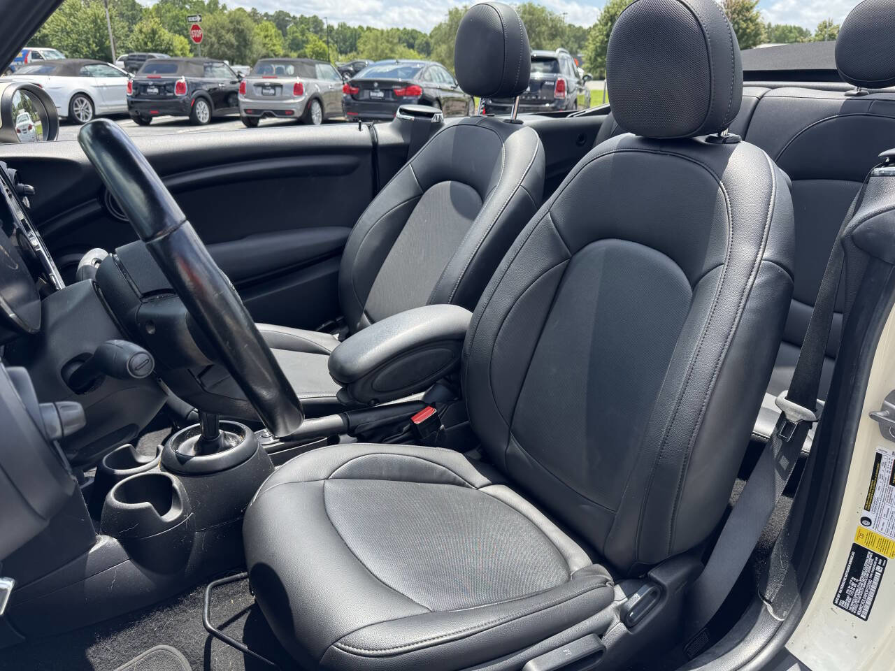 Used 2022 MINI Cooper Convertible image 9