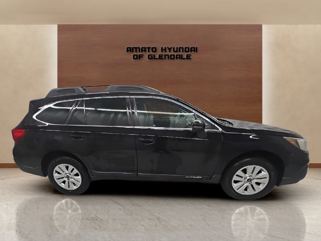 Used 2019 Subaru Outback 2.5i Premium AWD/4WD image 8