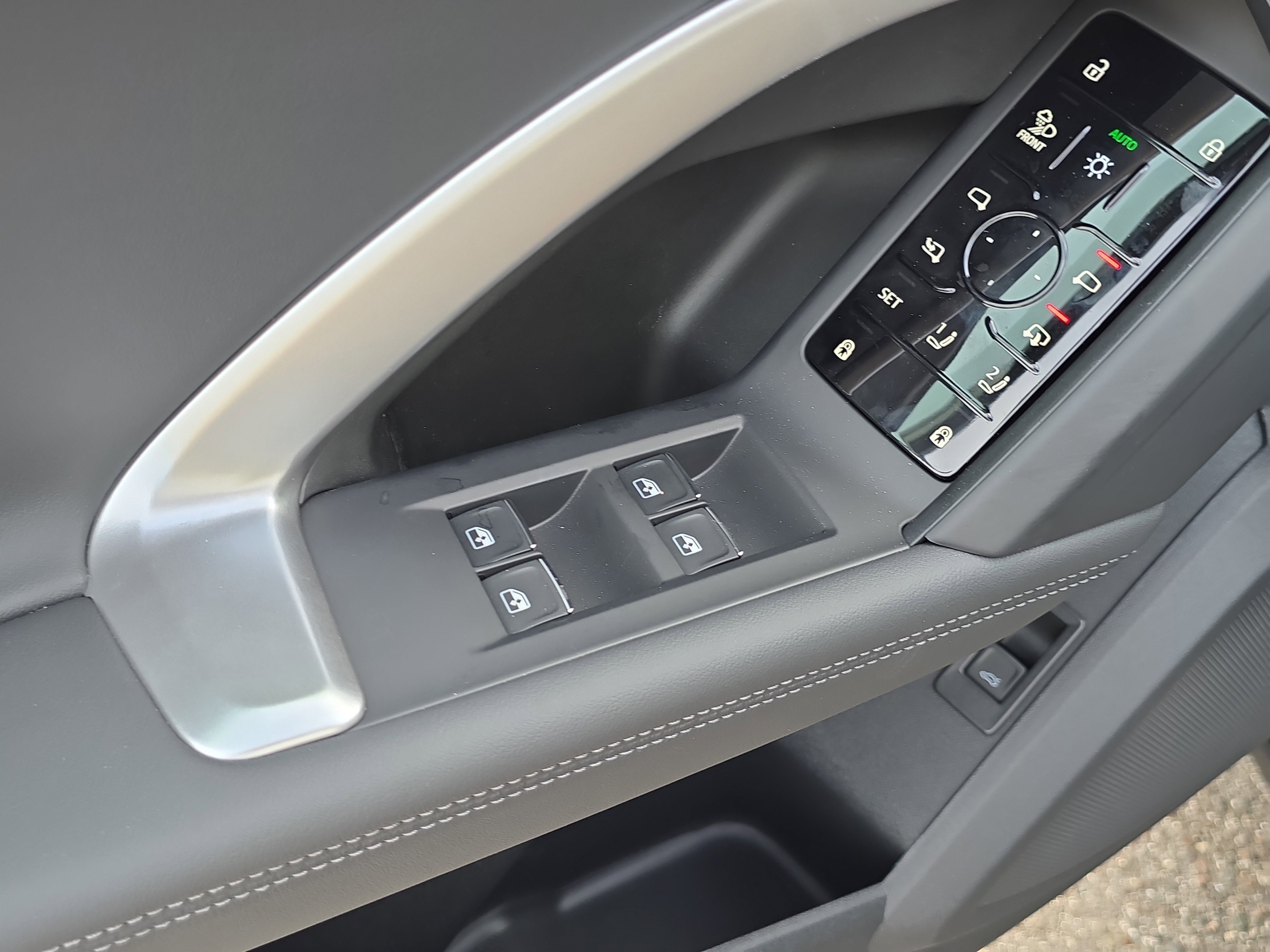 New 2025 Audi Q5 Premium Plus image 19