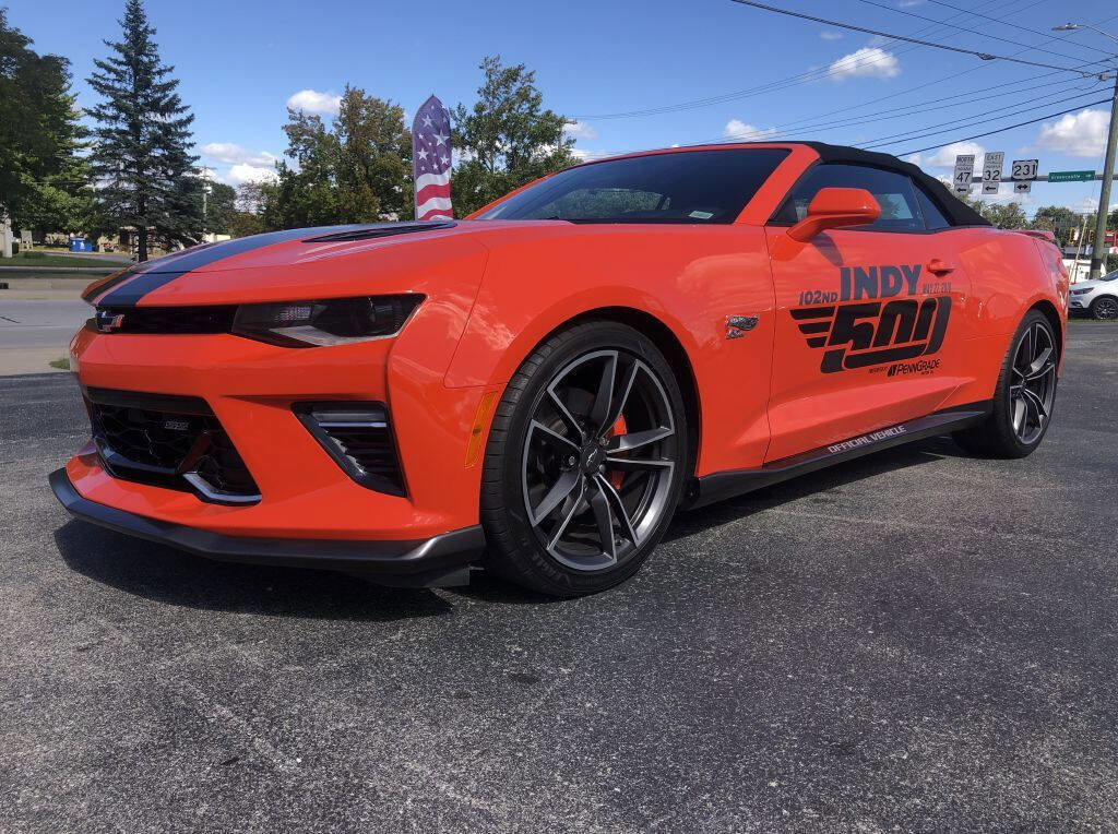 Used 2018 Chevrolet Camaro SS w/ Hot Wheels Edition image 8