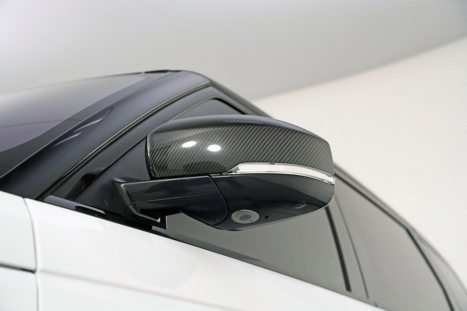 Used 2019 Land Rover Range Rover Sport SVR image 63