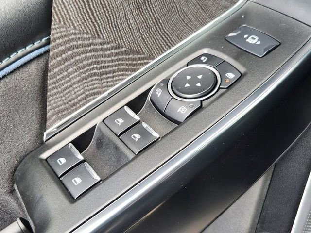 Used 2025 Ford F250 Platinum image 22