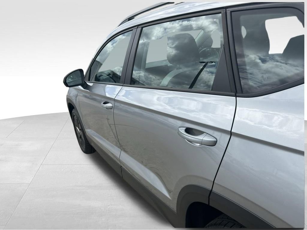 Certified 2025 Volkswagen Taos S image 29