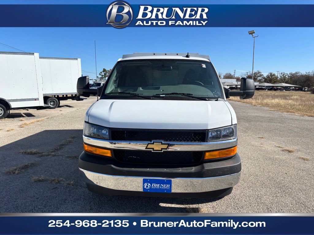 New 2025 Chevrolet Express 3500 w/ Power Convenience Package image 2