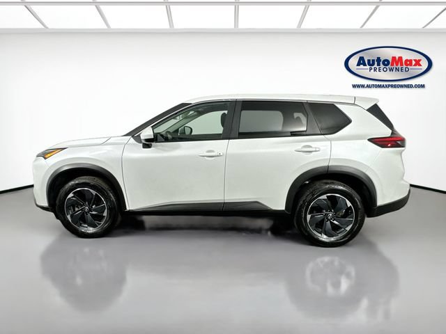 Used 2025 Nissan Rogue SV AWD/4WD image 8