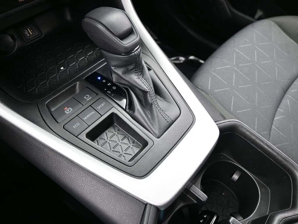 Used 2023 Toyota RAV4 XLE image 26