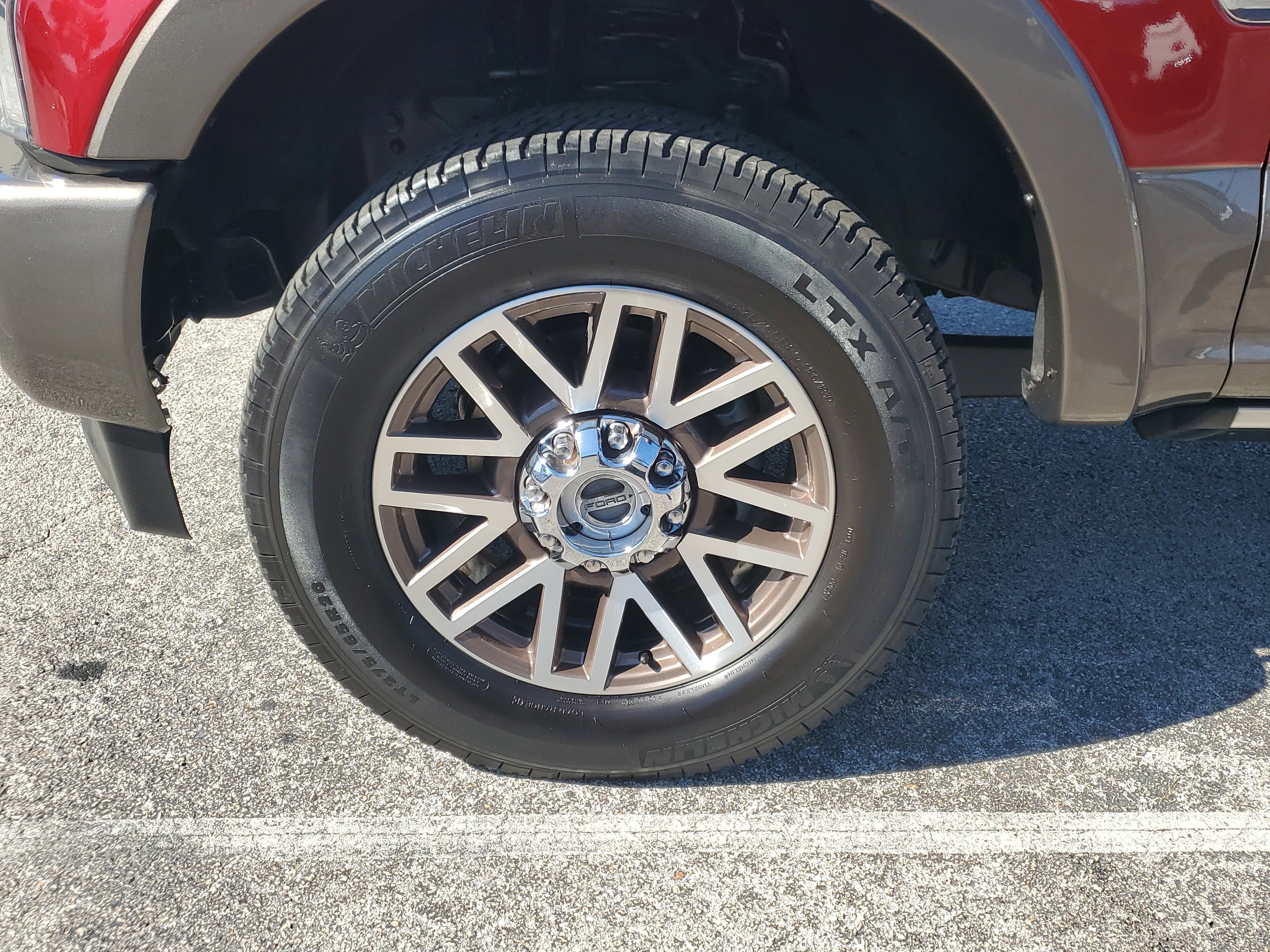 Used 2019 Ford F250 King Ranch w/ King Ranch Ultimate Package image 5