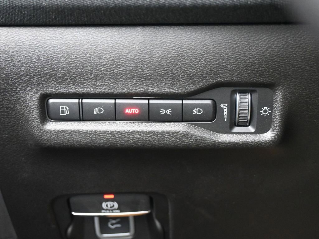 New 2026 Jeep Cherokee Laredo image 17