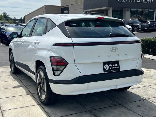 Certified 2024 Hyundai Kona SE FWD image 11