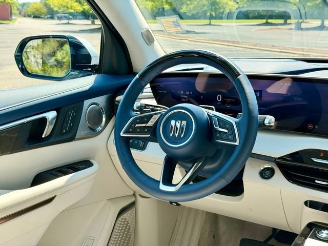 Used 2026 Buick Enclave Avenir w/ Super Cruise Package FWD image 20