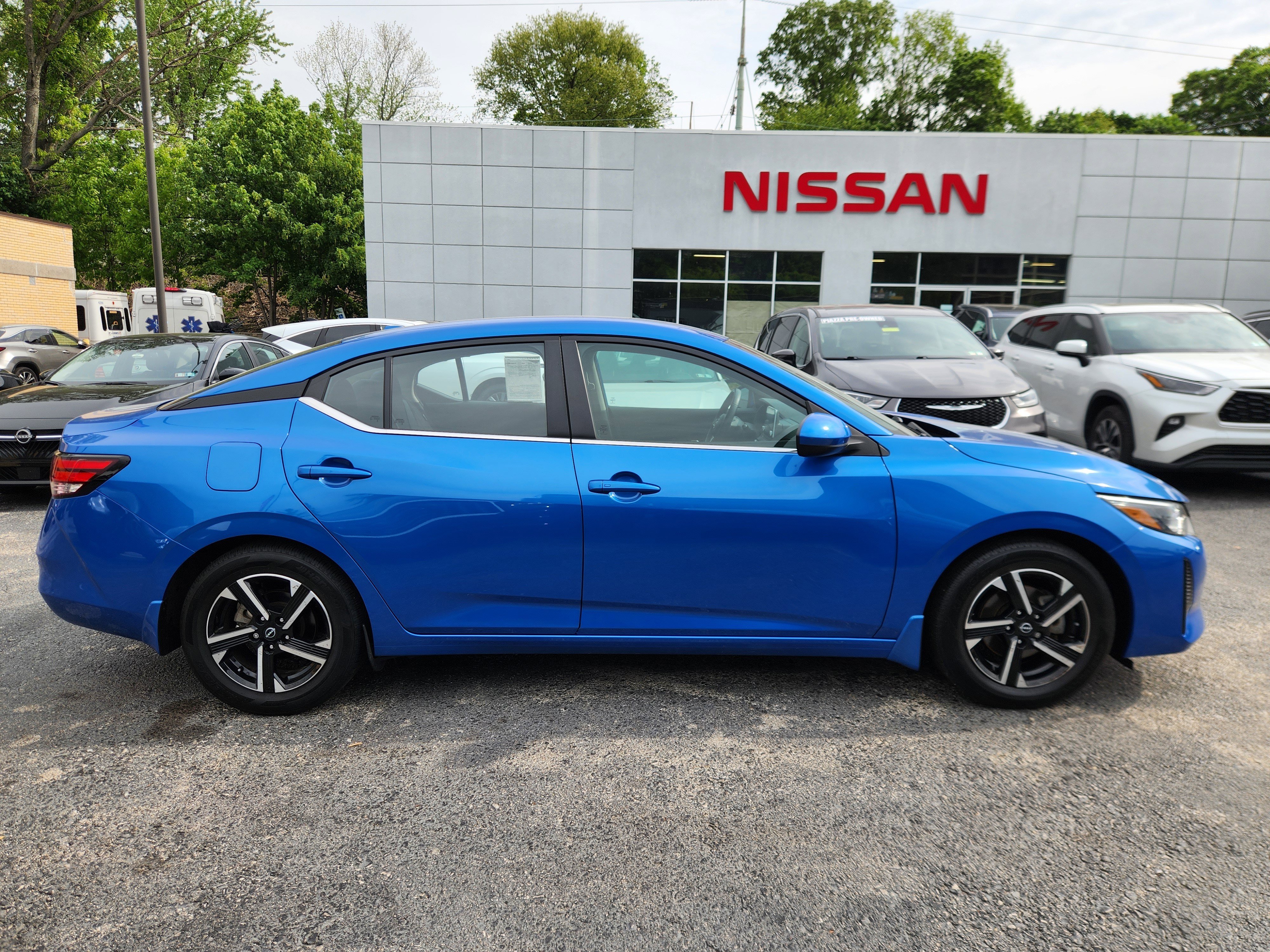 Certified 2024 Nissan Sentra SV w/ All-Weather Package FWD image 6