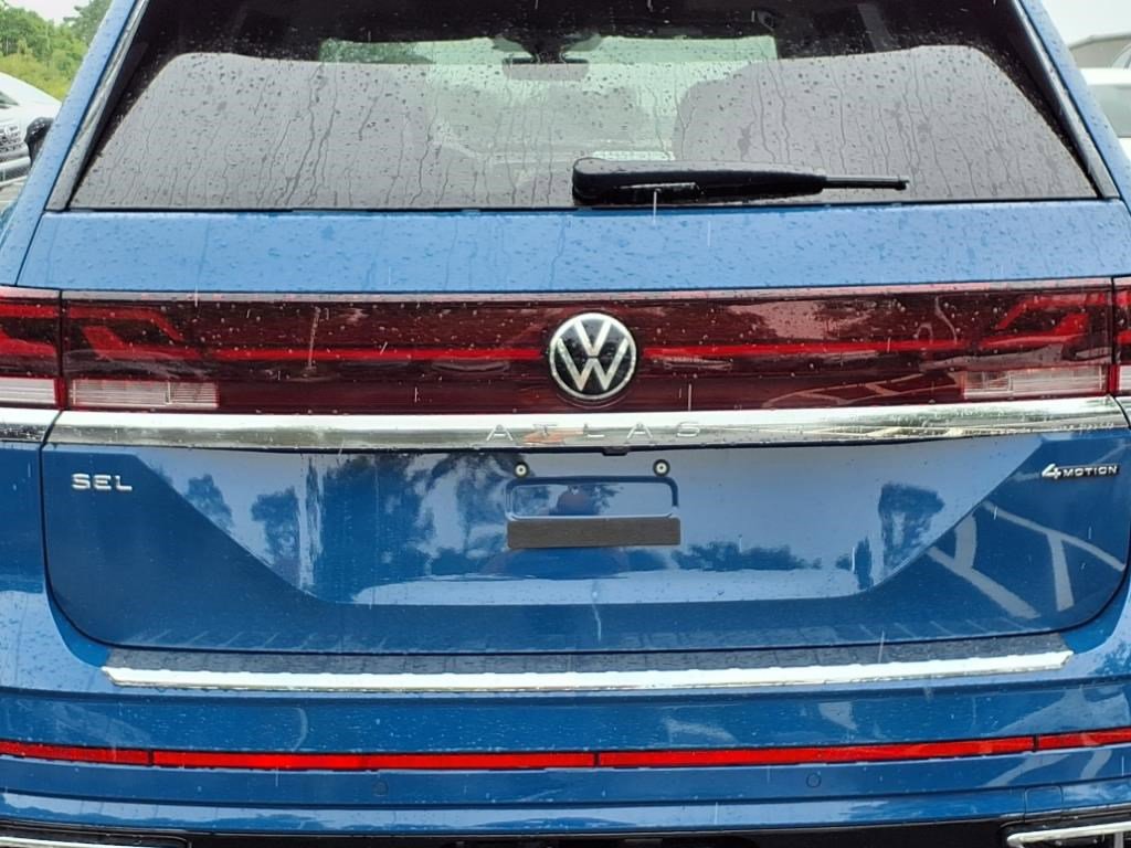 New 2025 Volkswagen Atlas SEL Premium R-Line image 24