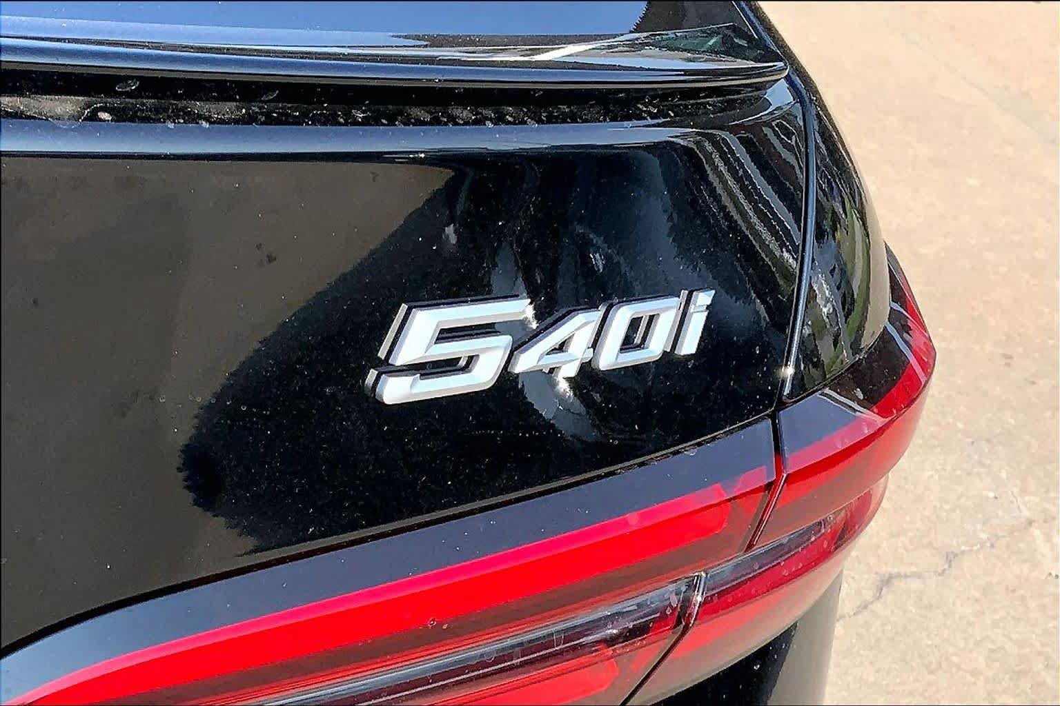 New 2027 BMW 540i xDrive w/ M Sport Package AWD/4WD image 15