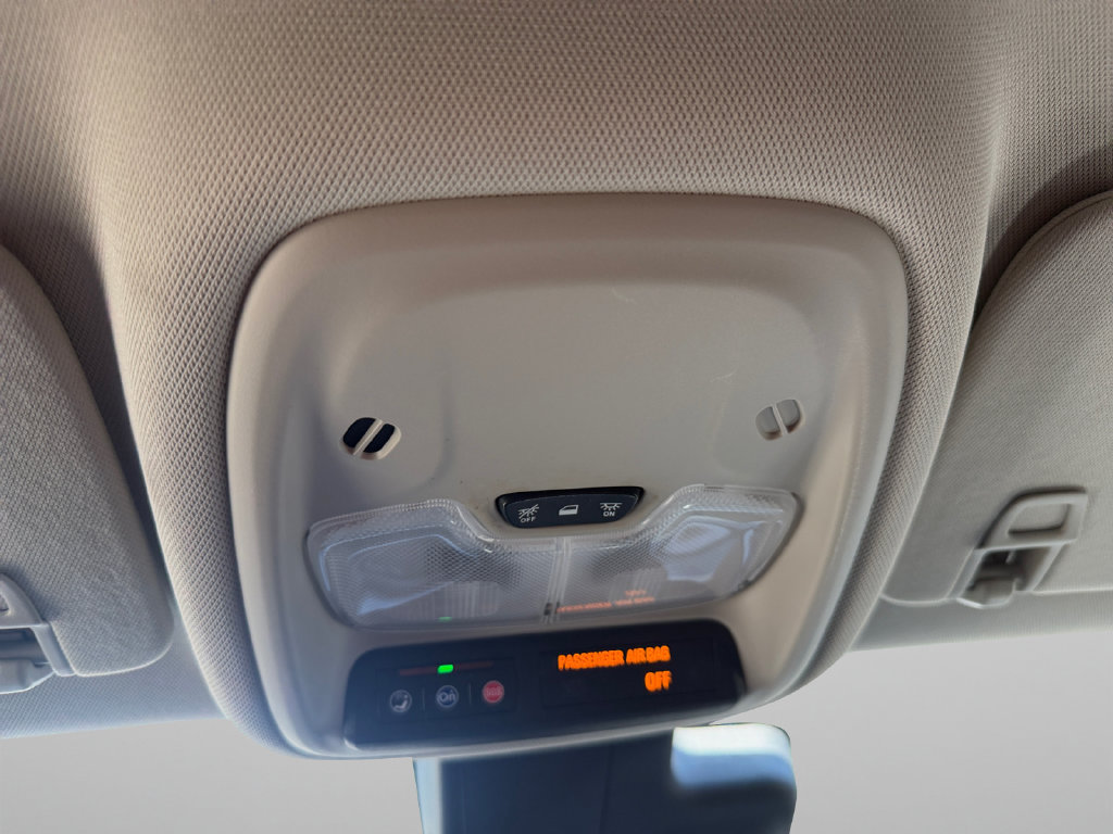 Used 2020 Buick Encore GX Select AWD/4WD image 22