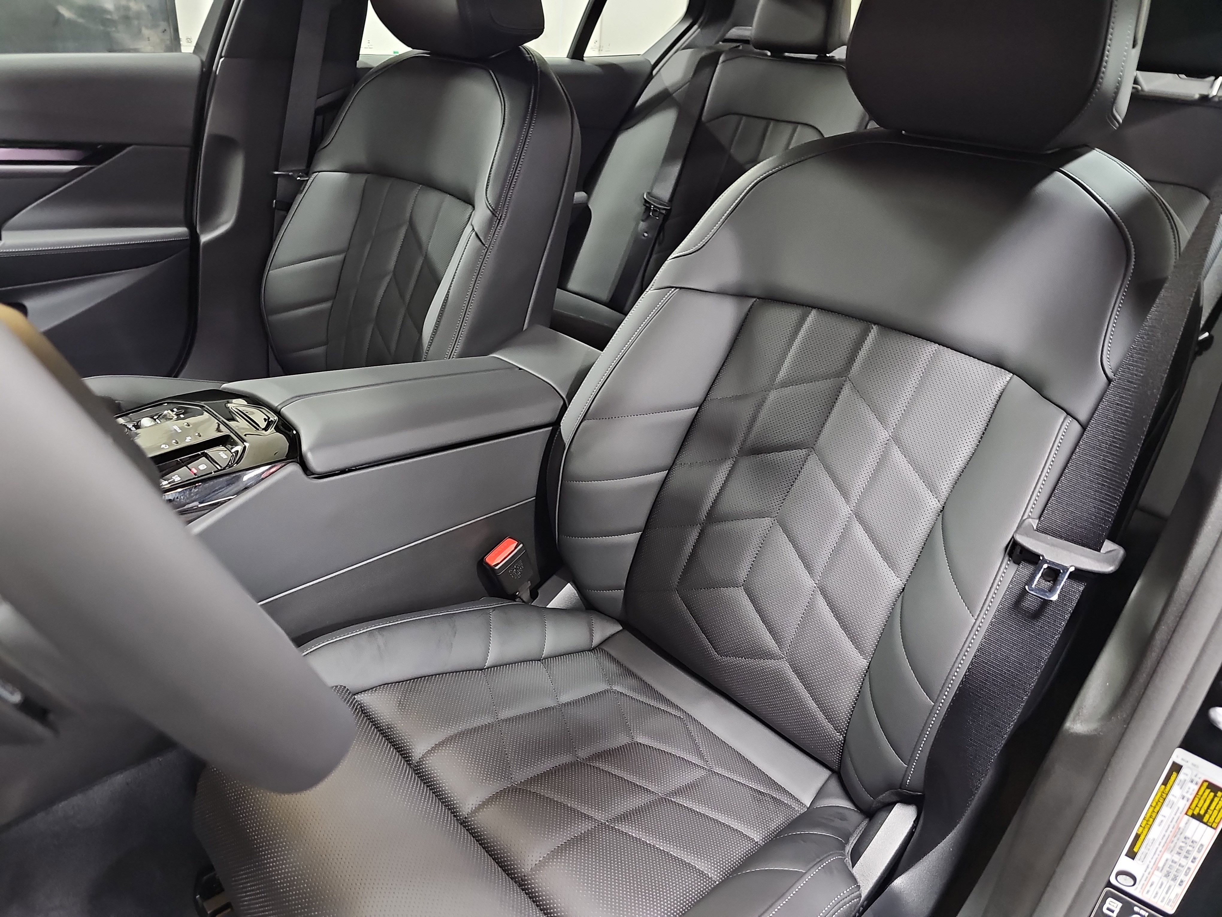 New 2027 BMW 530i xDrive AWD/4WD image 17