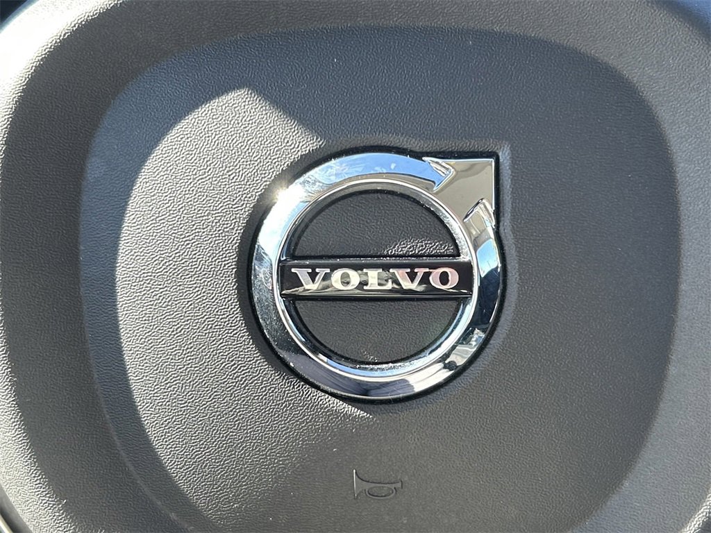 Used 2024 Volvo S60 B5 Core image 35