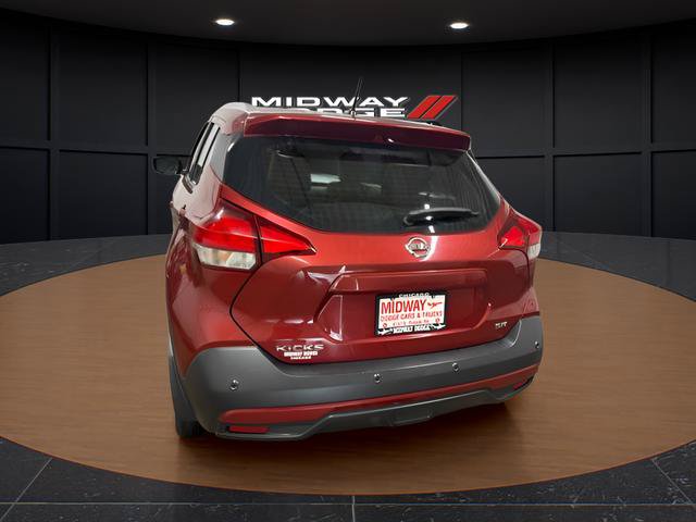 Used 2020 Nissan Kicks SR w/ SR Premium Package FWD image 6
