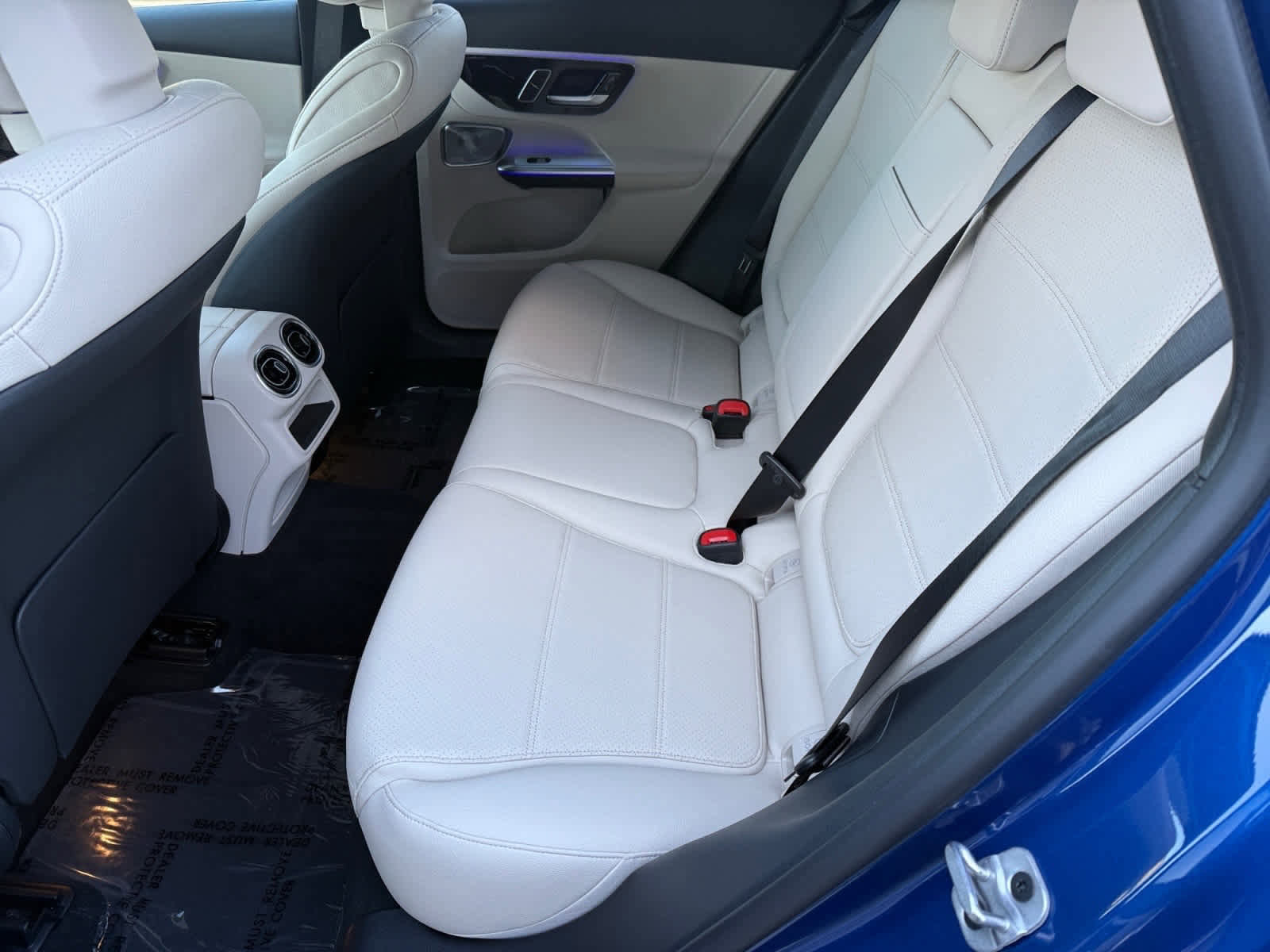 New 2026 Mercedes-Benz GLC 300 GLC 300 image 11