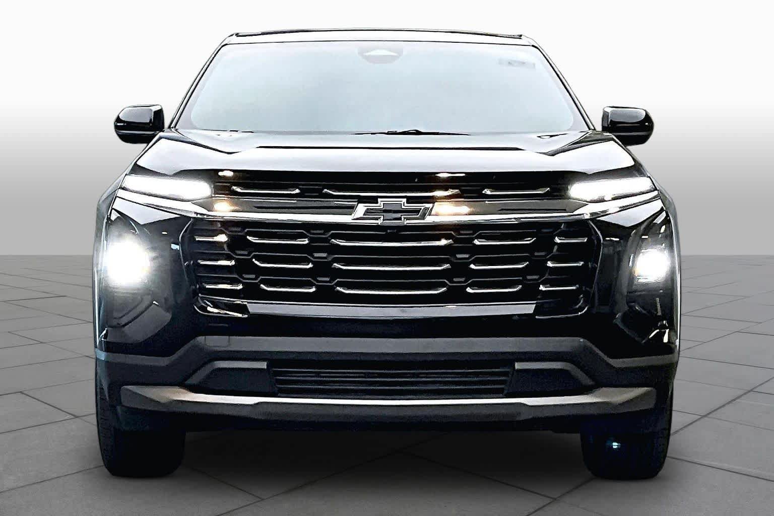 Used 2025 Chevrolet Equinox LT FWD image 4