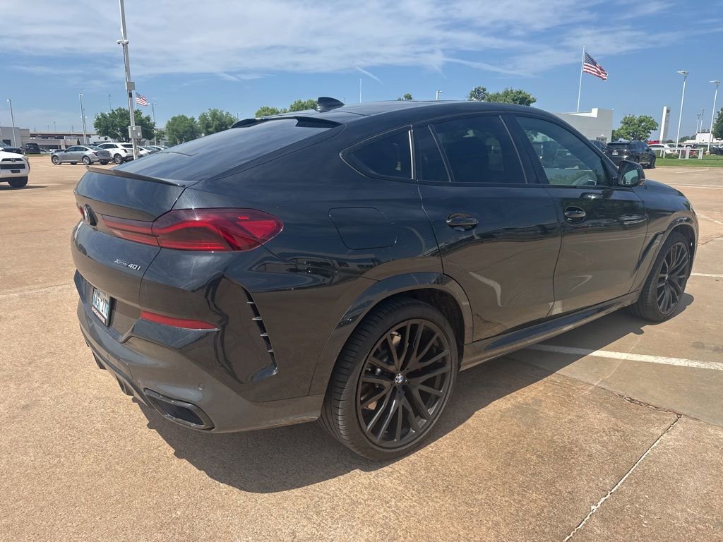 Used 2021 BMW X6 xDrive40i w/ M Sport Package AWD/4WD image 3