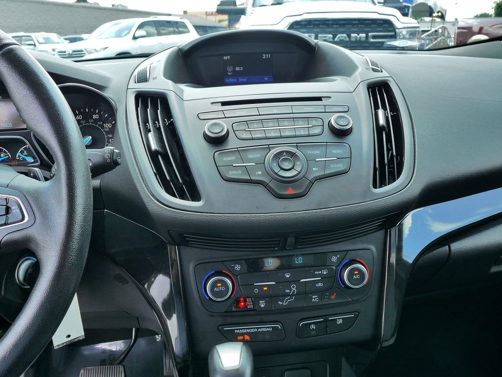Used 2018 Ford Escape SE w/ SE Sport Appearance Package AWD/4WD image 28