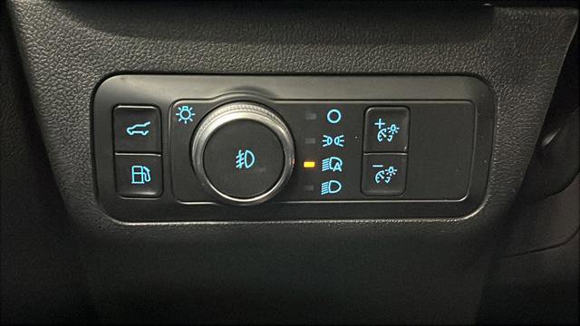 Used 2021 Ford Escape Titanium w/ Titanium Elite Package image 38