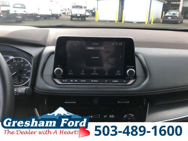 Used 2021 Nissan Rogue SV image 24