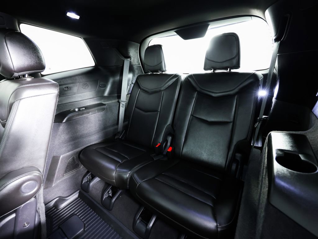 Used 2022 Cadillac XT6 Premium Luxury w/ Technology Package image 22