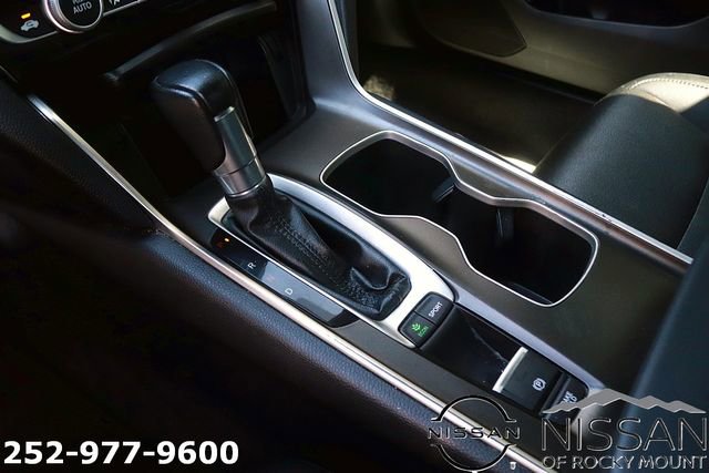 Used 2020 Honda Accord Sport image 19