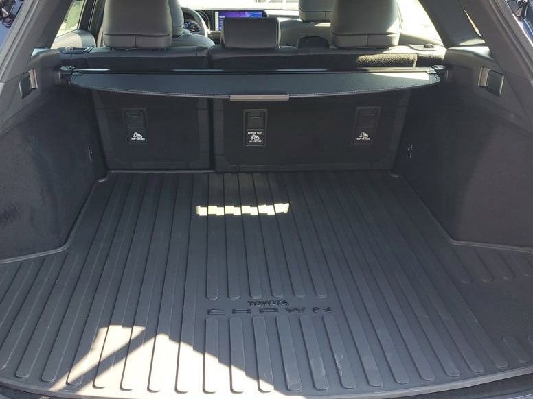 New 2025 Toyota Crown Signia image 31