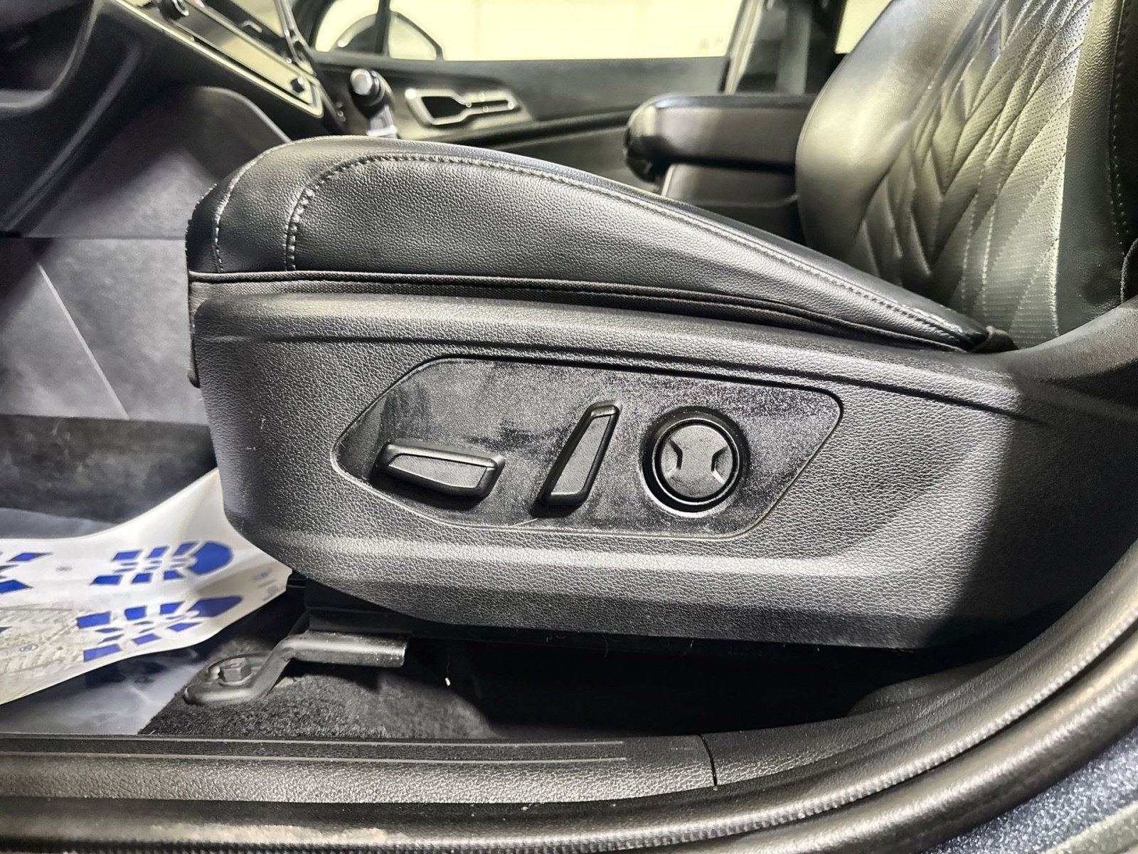 Used 2023 Kia Sportage X-Line w/ X-Line Premium Package image 14