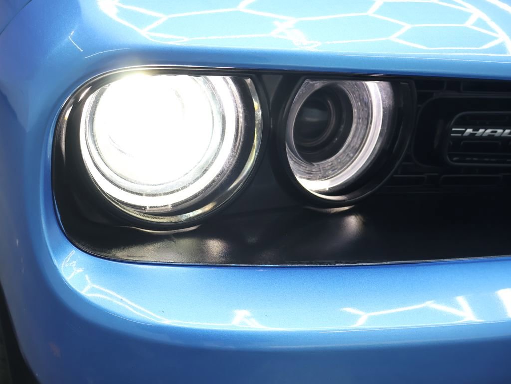 Used 2016 Dodge Challenger R/T Scat Pack w/ Leather Interior Group image 26