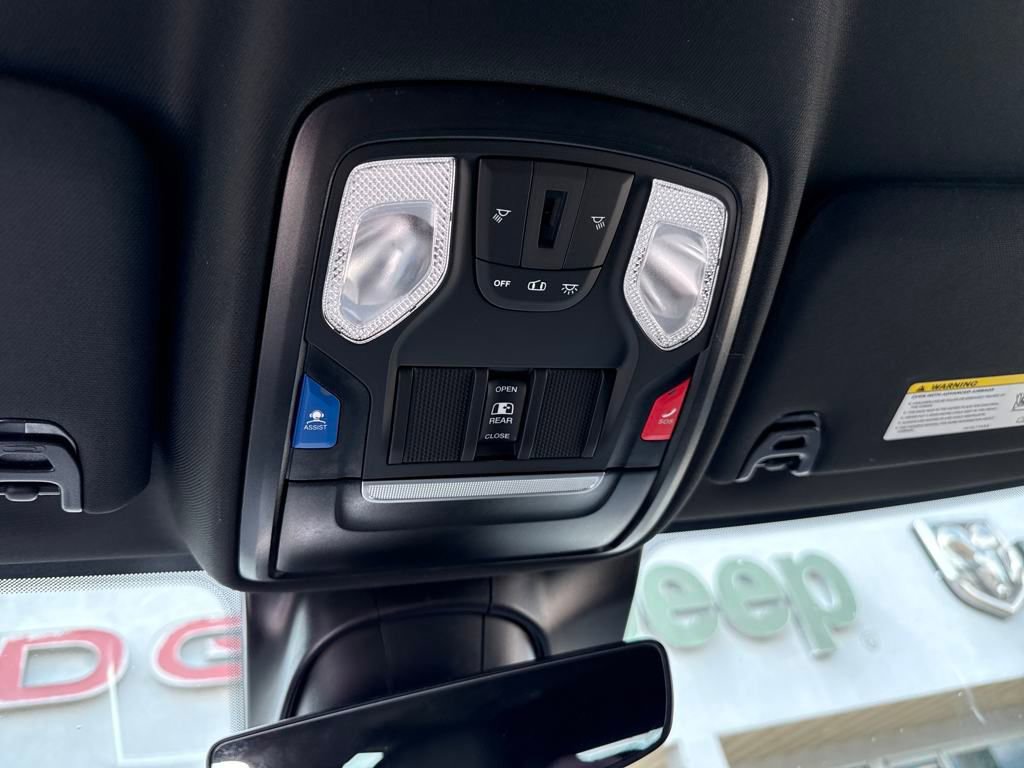 Used 2025 RAM 2500 Big Horn image 19