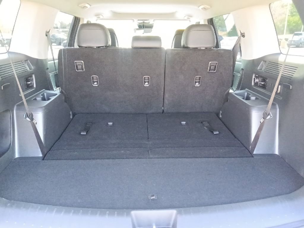 Used 2025 Hyundai Santa Fe XRT image 32