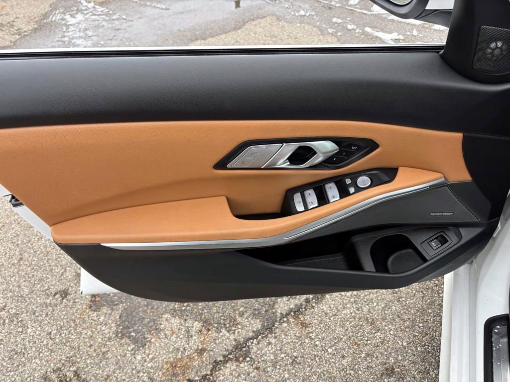 Certified 2025 BMW 330i xDrive Sedan w/ Premium Package image 11