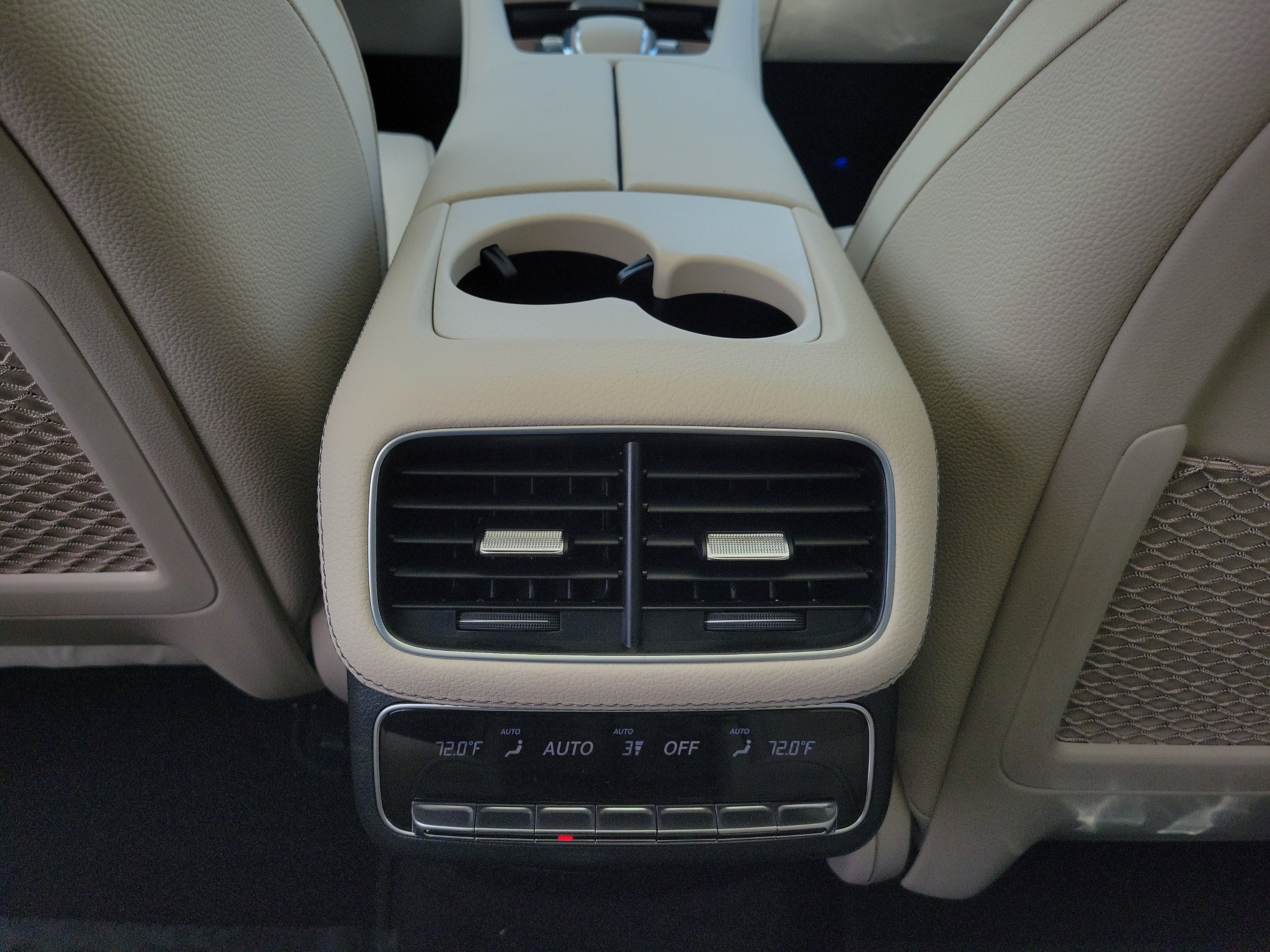 New 2026 Mercedes-Benz GLS 450 4MATIC image 11