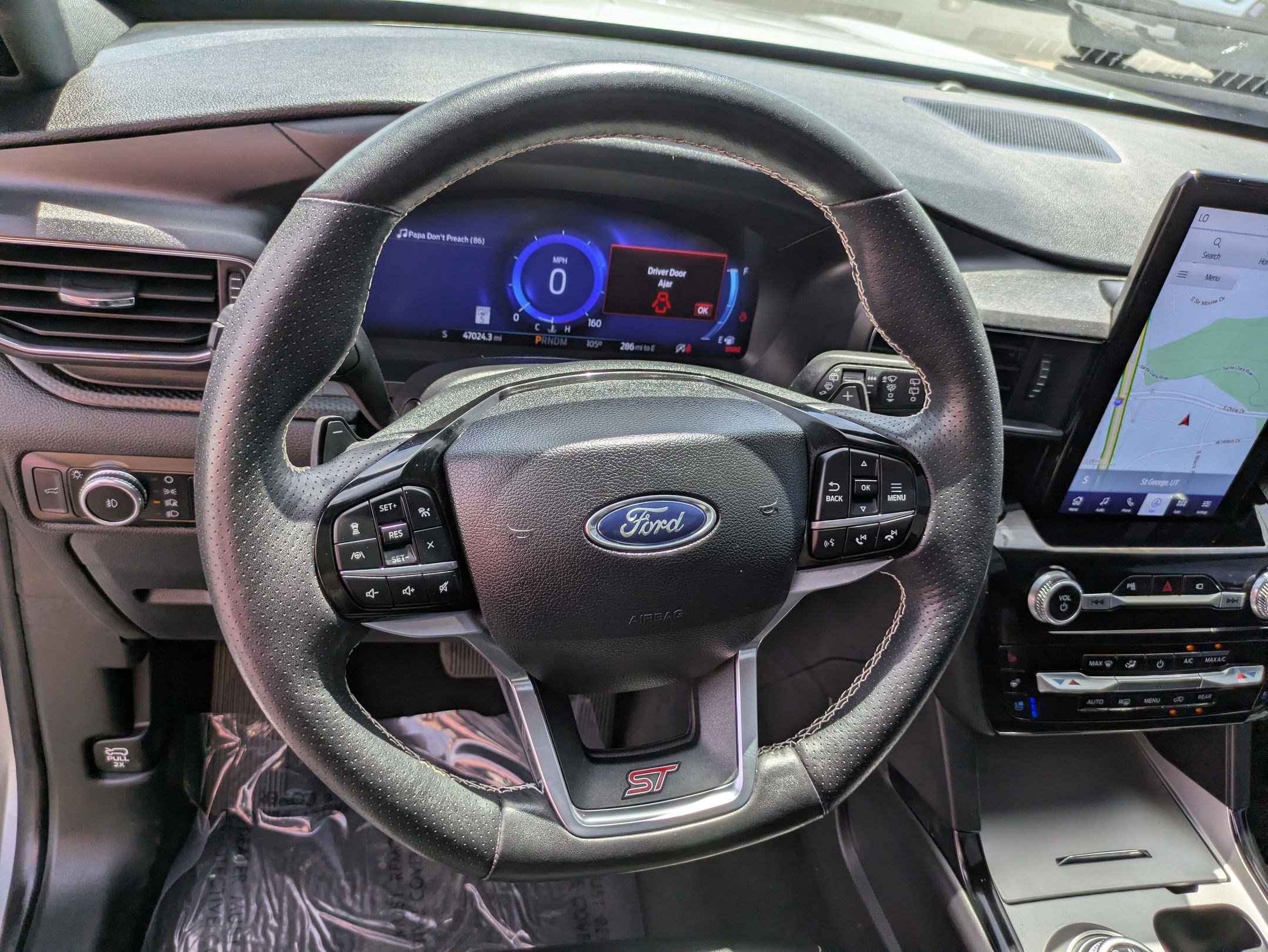 Used 2023 Ford Explorer ST w/ Equipment Group 401A AWD/4WD image 19