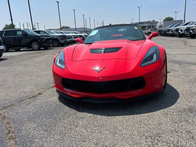 Used 2015 Chevrolet Corvette Z06 w/ 3LZ Preferred Equipment Group RWD image 8