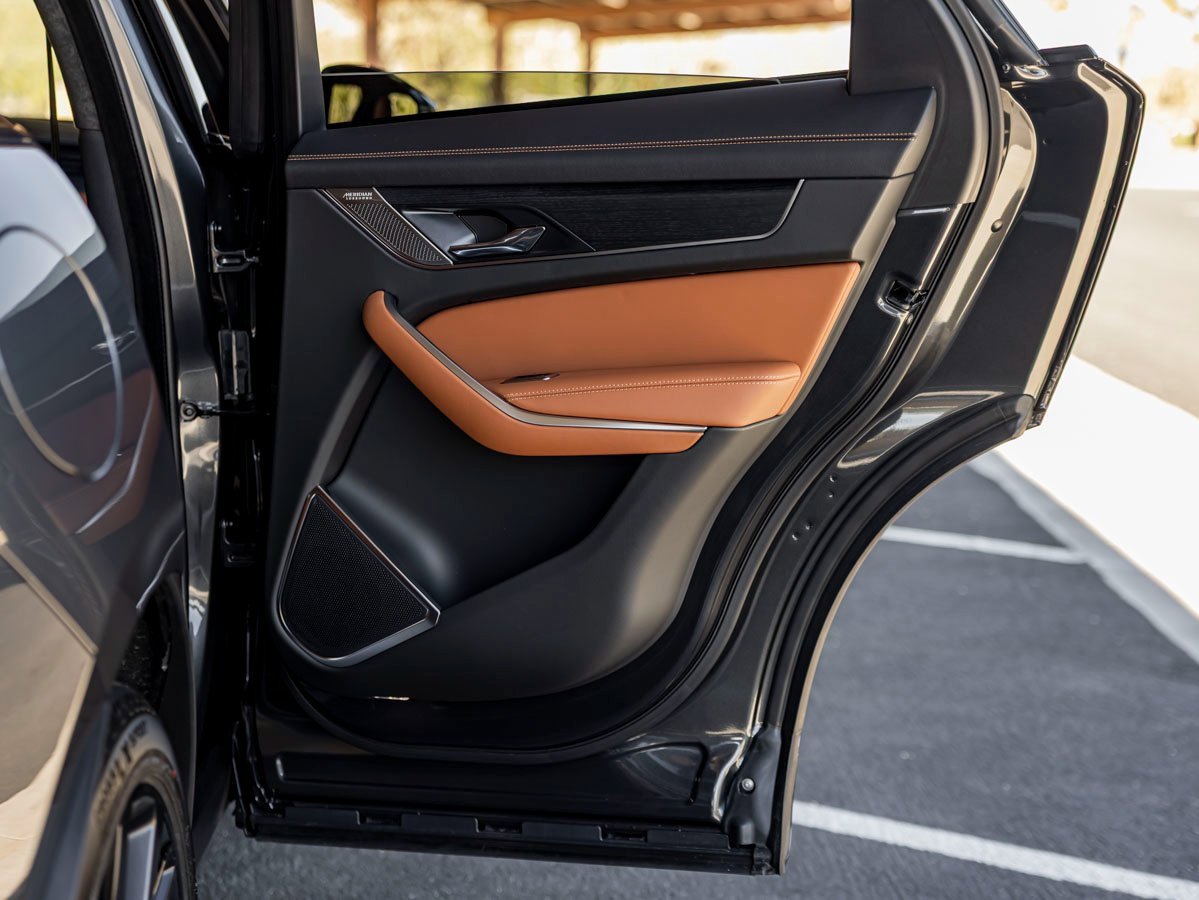 New 2026 Jaguar F-PACE R-Dynamic S image 23