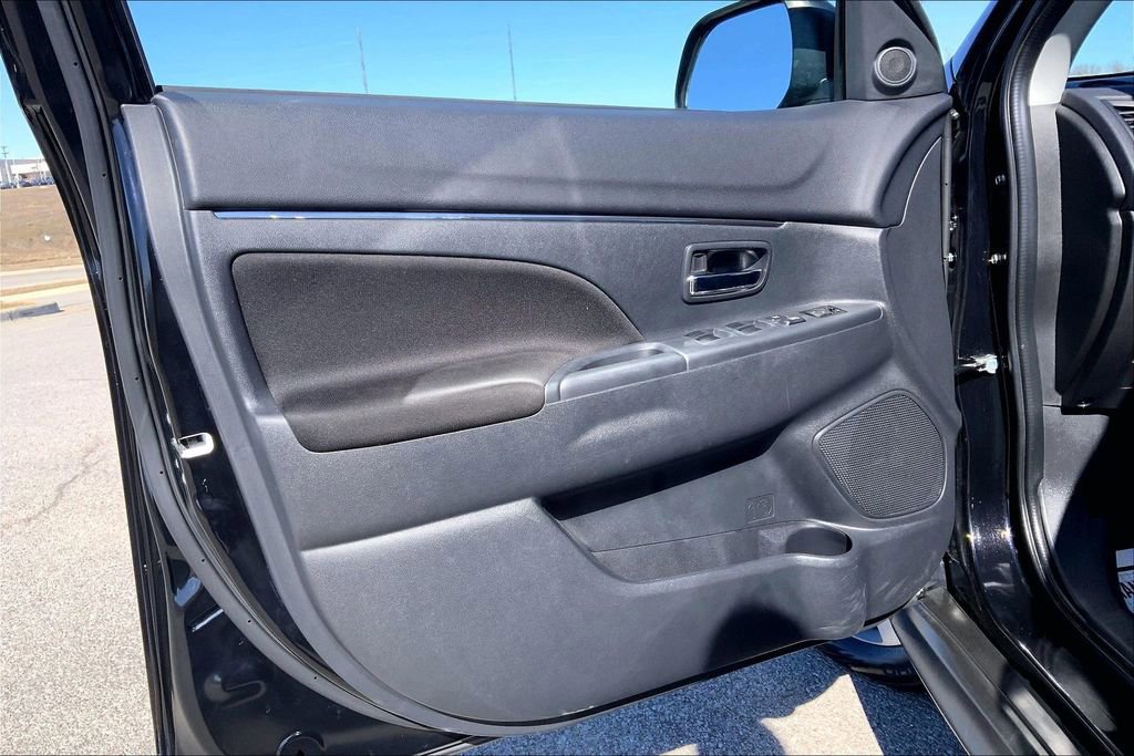 Used 2024 Mitsubishi Outlander Sport AWD image 19