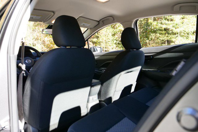 Used 2024 Nissan Versa S w/ S Plus Package image 24