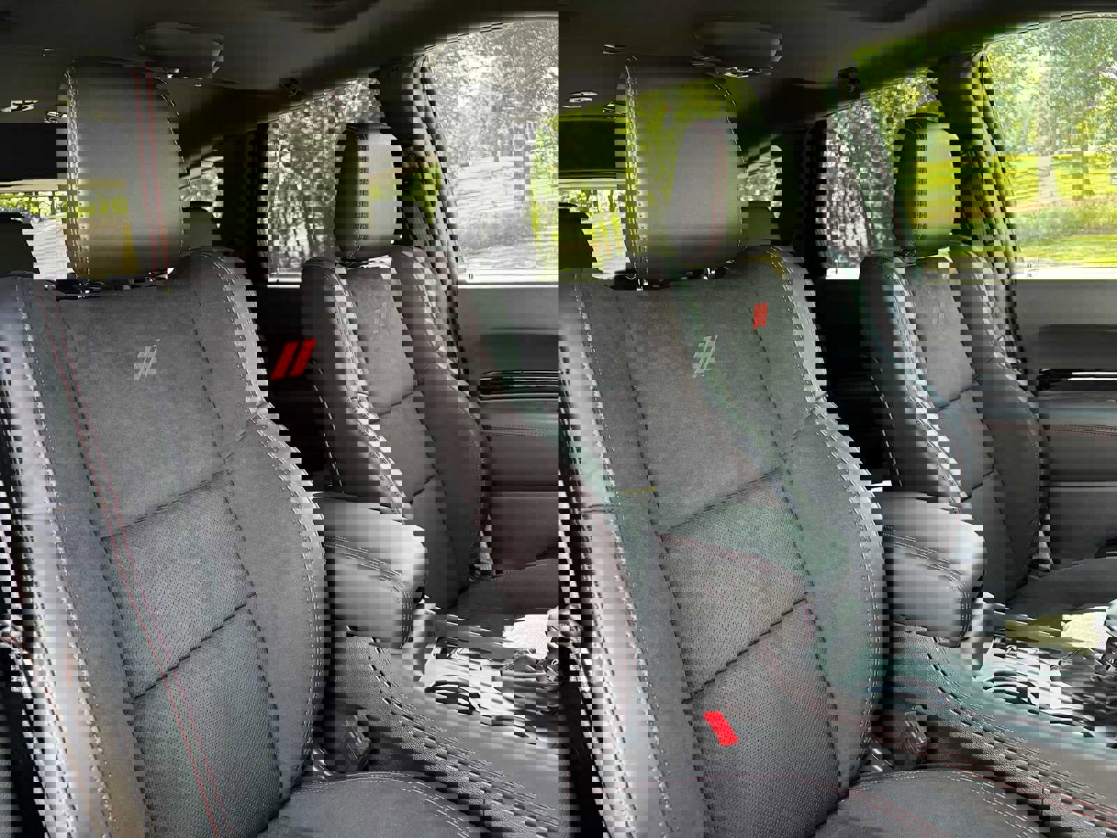 New 2026 Dodge Durango R/T w/ Blacktop Redline Package image 24