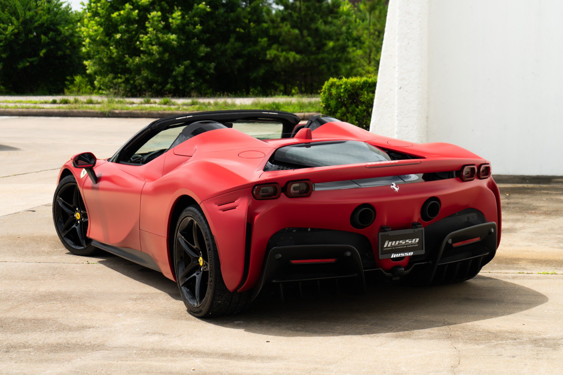 Used 2023 Ferrari SF90 Spider AWD/4WD image 23
