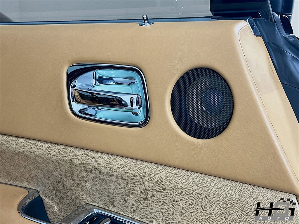 Used 2014 Rolls-Royce Wraith image 15