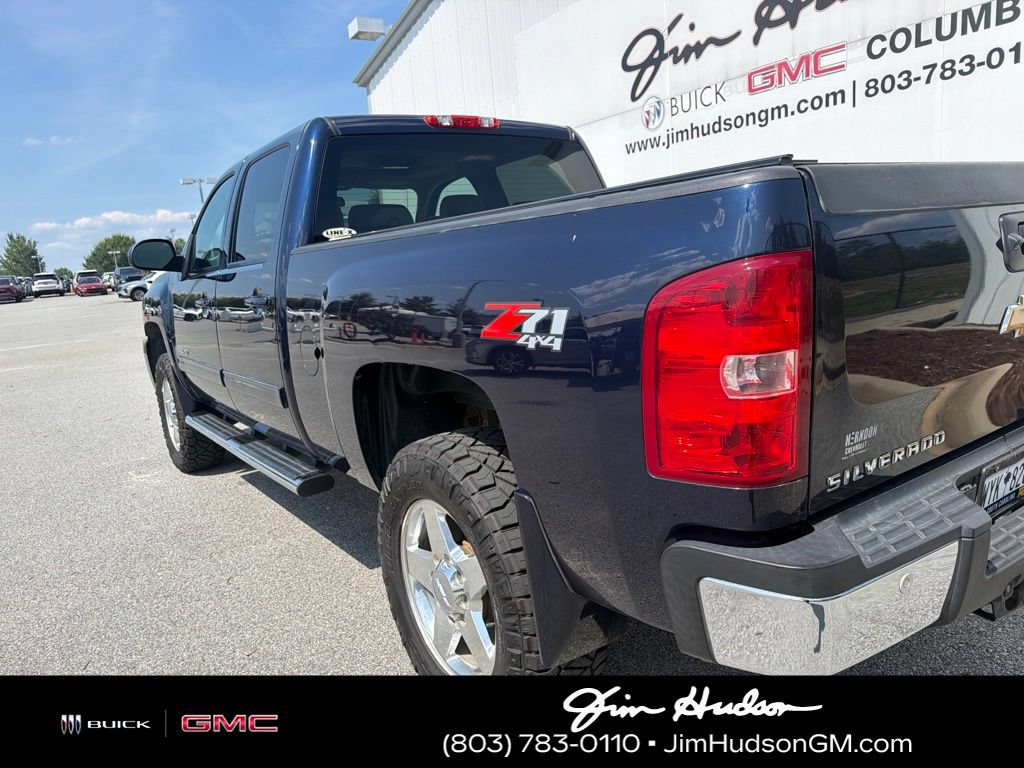 Used 2012 Chevrolet Silverado 2500 LTZ w/ LTZ Plus Package AWD/4WD image 6