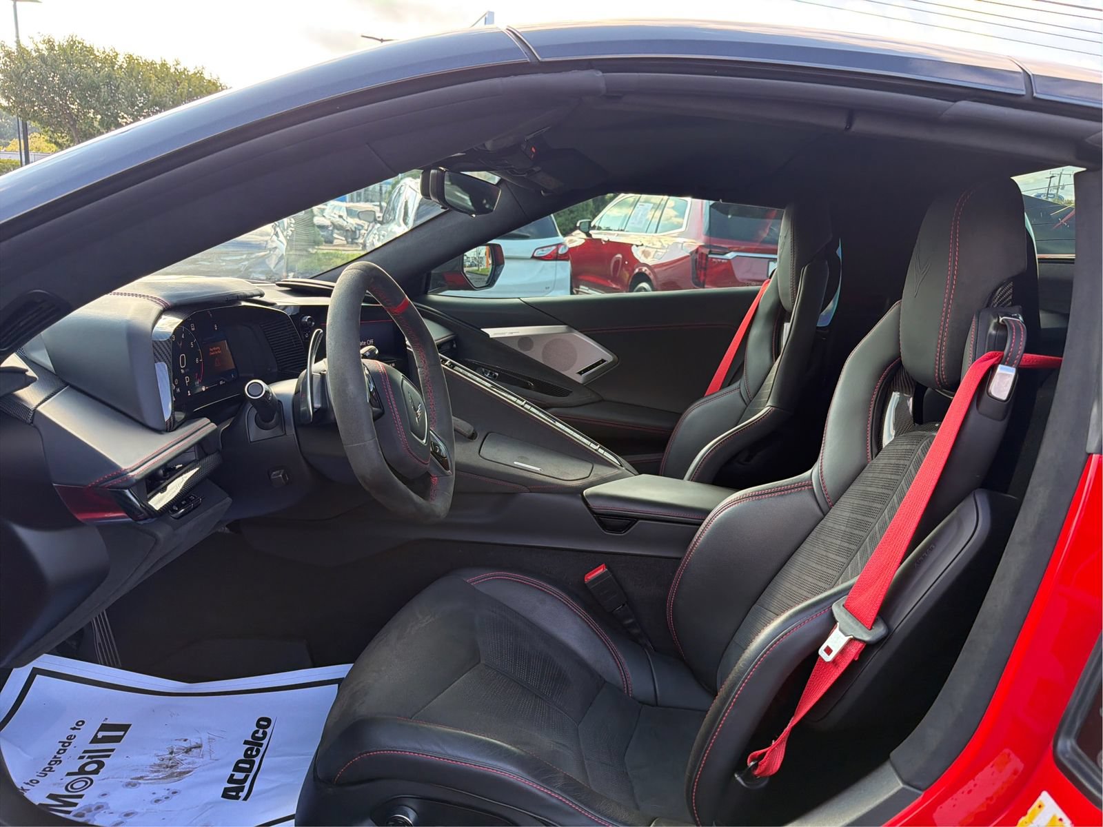 Used 2022 Chevrolet Corvette Stingray Premium Conv w/ Z51 Performance Package RWD image 9