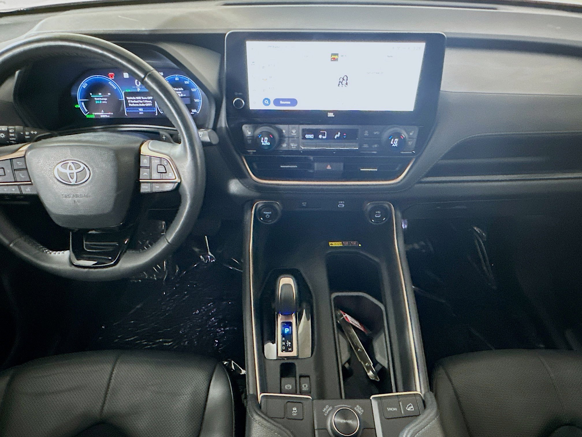 Used 2024 Toyota Grand Highlander AWD Hybrid image 27